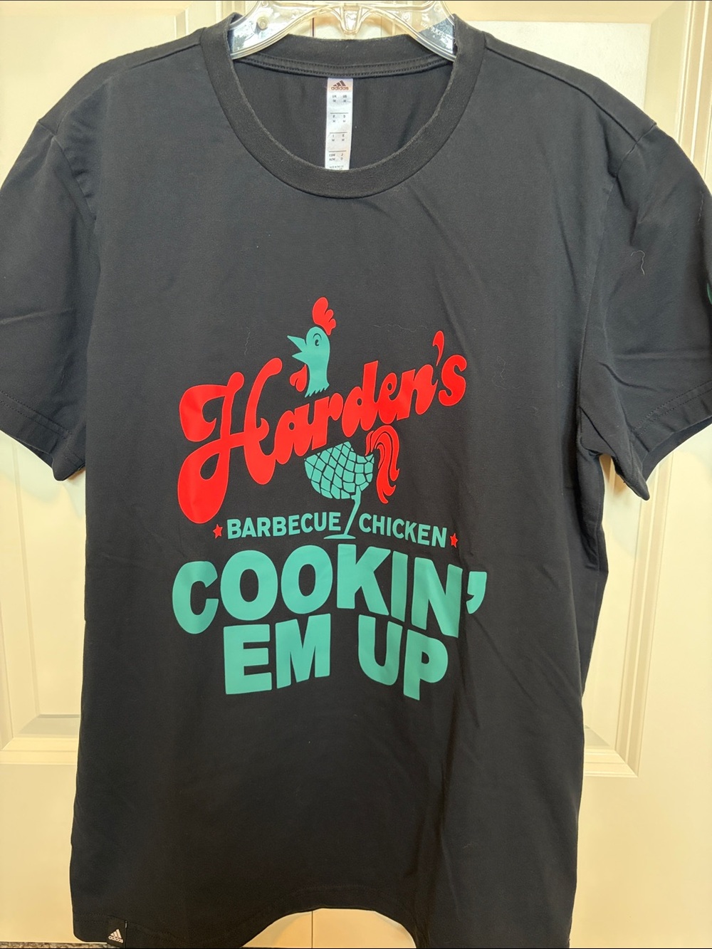 Harden’s Barbecue Chicken "Cookin' Em Up" Black Tee